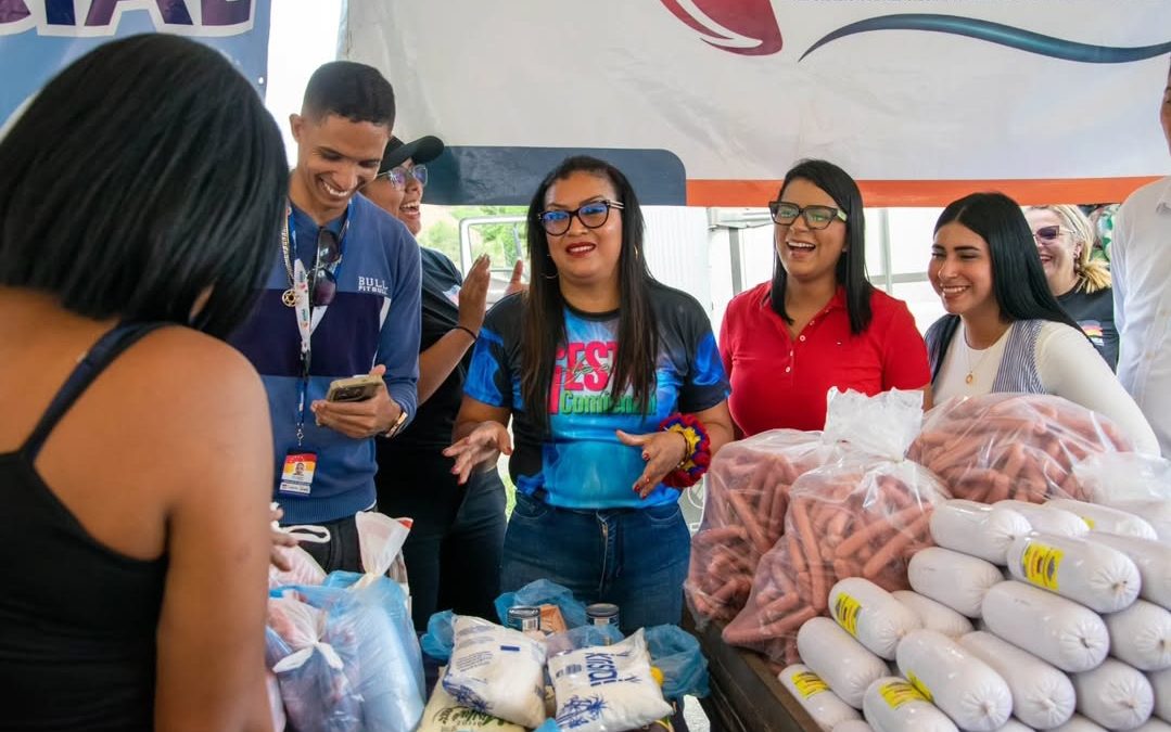 Familias de Ciudad Miranda fueron favorecidas con jornada de atención social integral