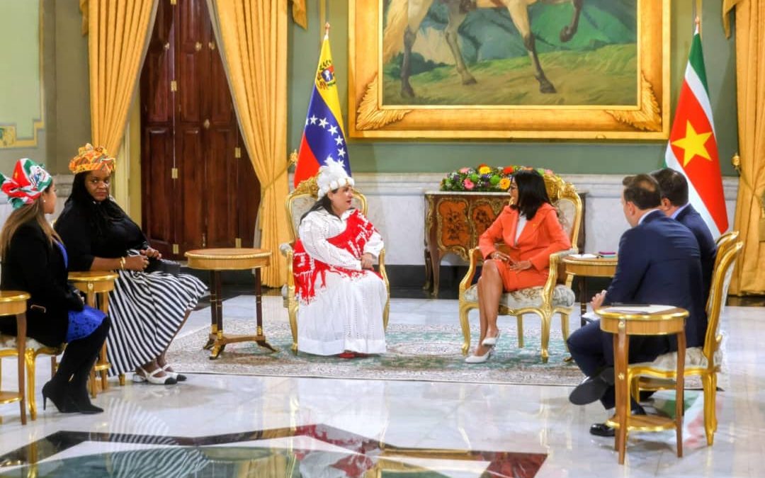 Presidenta (E) Delcy Rodríguez recibe cartas credenciales de embajadores de Portugal, Surinam y Nicaragua