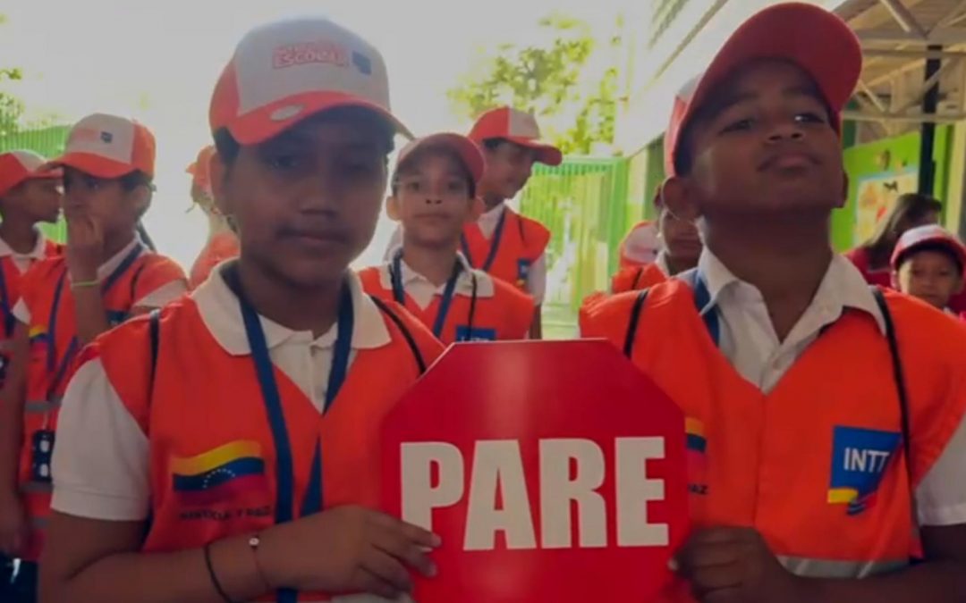 Juramentan a 20 nuevos patrulleros escolares en el municipio Sucre