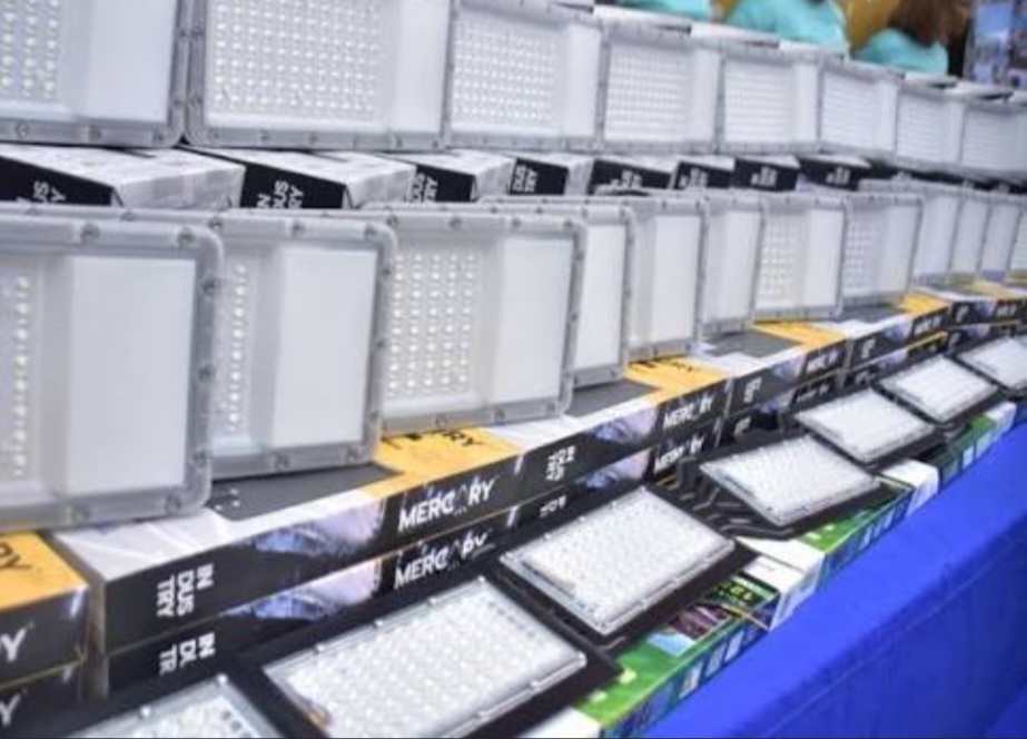 Ruta LED avanza con la colocación de más de 290  luminarias en la Perimetral de Charallave