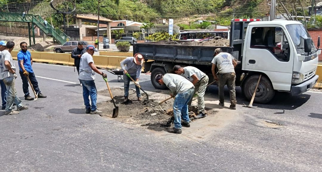 Inframir y Alcaldía de Los Salias Ejecutan Plan de Bacheo en la Carretera Panamericana