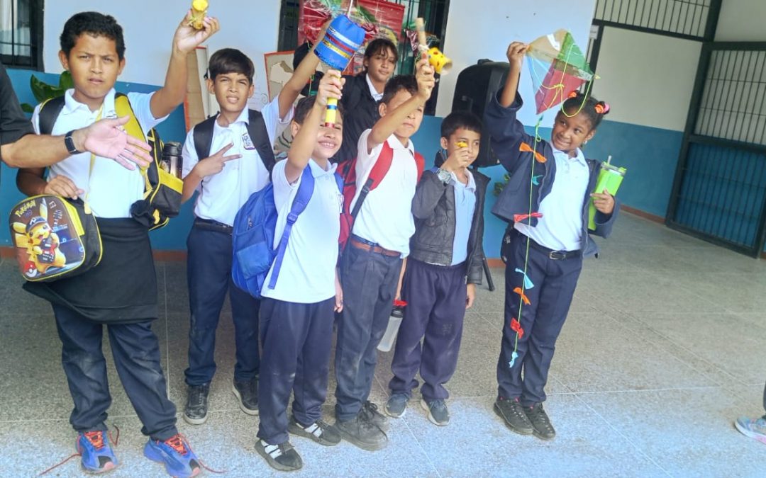 Festival «Miranda Juega Tradicional» llegó a planteles educativos de Charallave