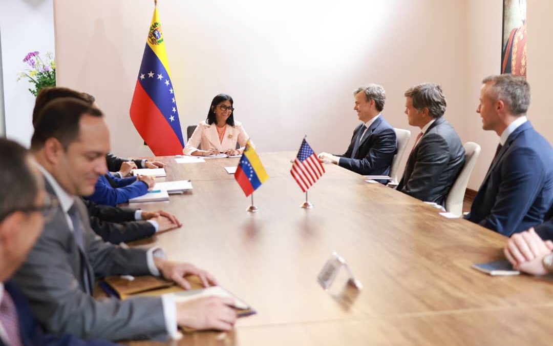 Venezuela y EE.UU. evalúan avances de la agenda energética bilateral en Caracas