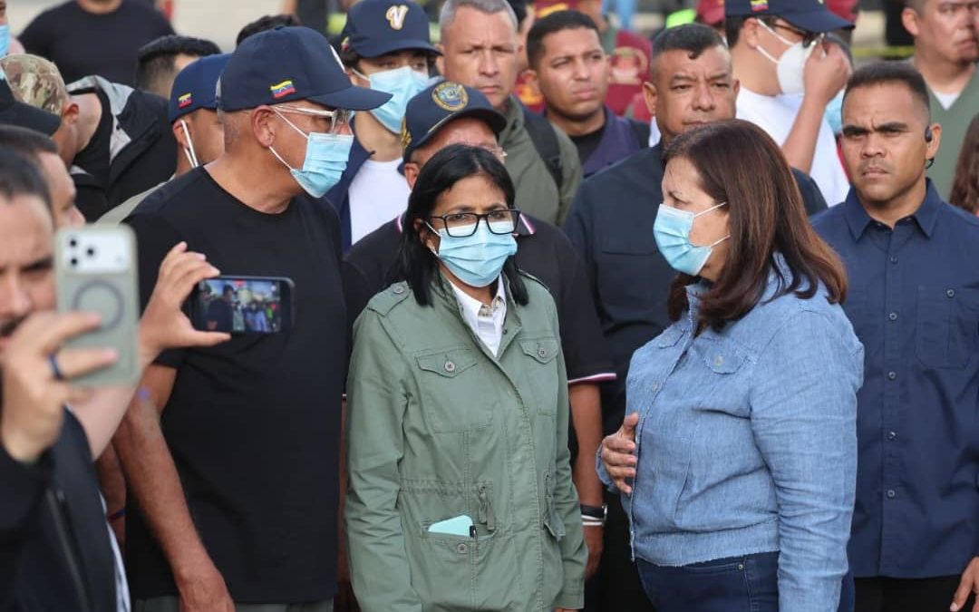 Presidenta (E)Delcy Rodríguez inspeccionó colapso estructural en San Bernardino y coordinó plan de atención