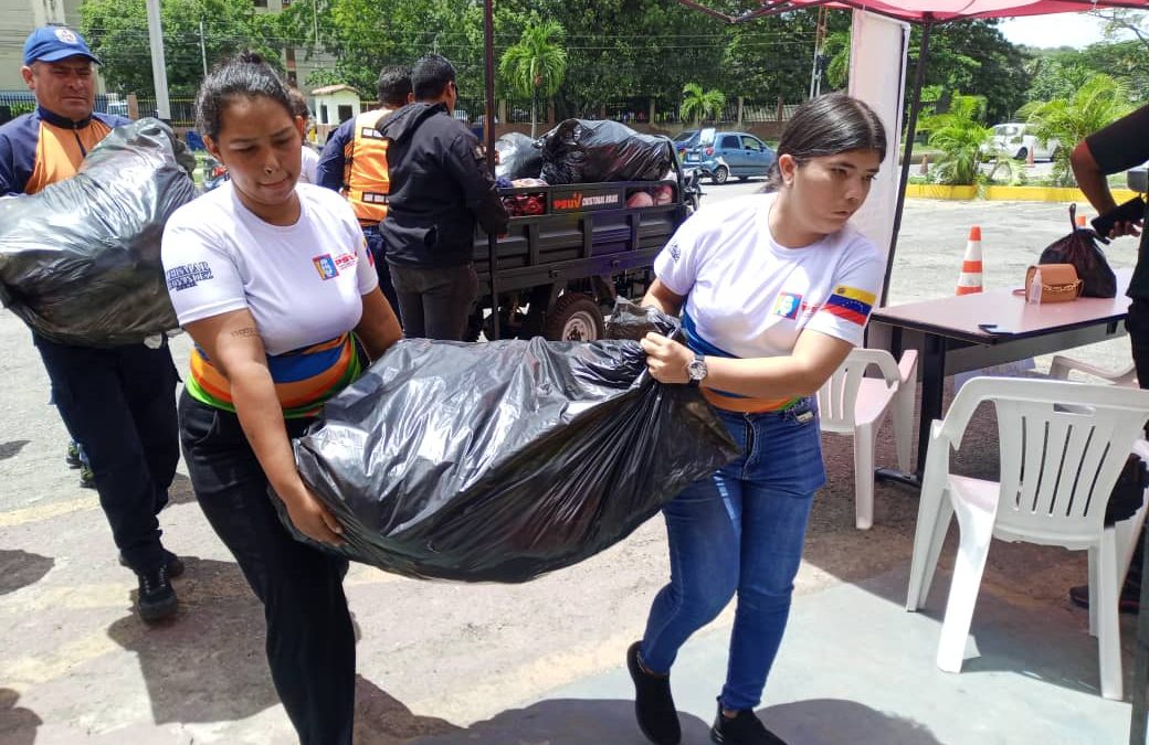 Continúa activo centro de acopio y operaciones en Charallave