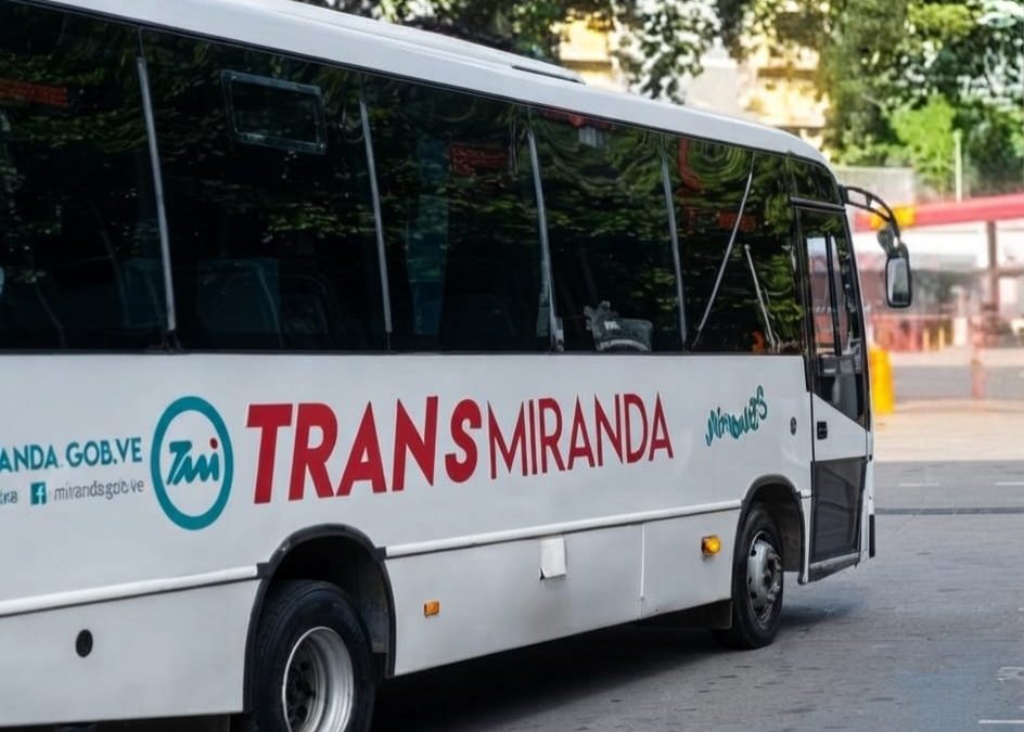 Personal médico y profesionales de la psicología trasladados a zonas de desastre por TransMiranda