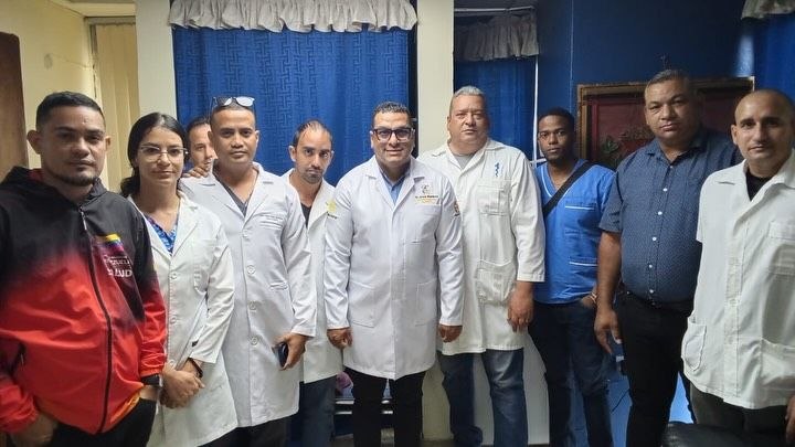 Refuerzan Hospital General de los Valles del Tuy con especialistas cubanos