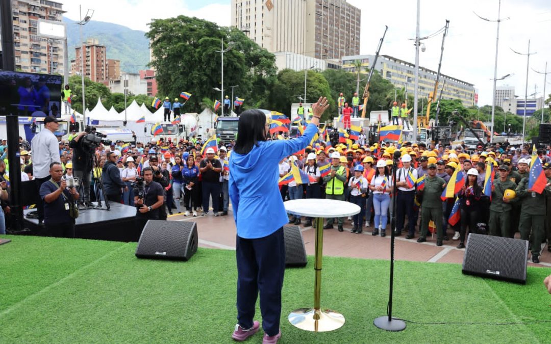 Inició Plan Venezuela Renace para atender edificios impactados por terremotos del 24 de junio