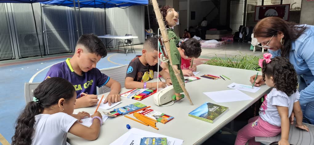 Palmeros de Chacao impulsan talleres patrimoniales para atender a familias afectadas por sismos