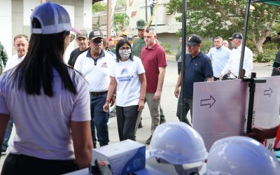 Presidenta (E) Delcy Rodríguez lidera despliegue de Obras Públicas en Macuto