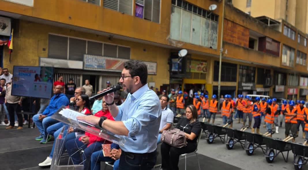 En Guaicaipuro inició entrega de certificados de construcción a viviendas afectadas por terremotos