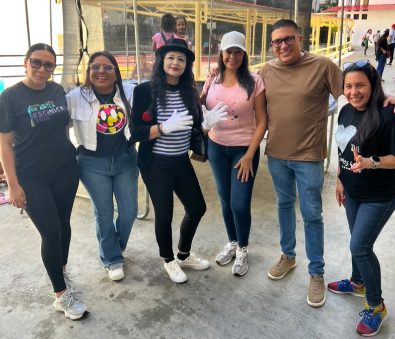 Ruta de la Esperanza llevó alegría a los niños de los campamentos transitorios en Baruta y Chacao