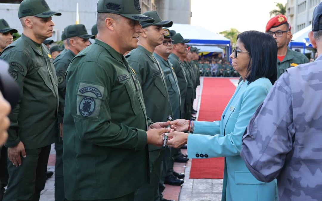 Presidenta Delcy Rodríguez encabeza ascensos de la FANB
