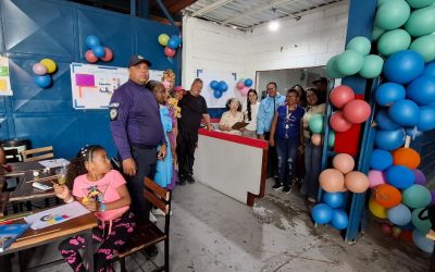 Juramentan Brigada de la “Ruta de la Esperanza” en el campamento transitorio Las Clavellinas