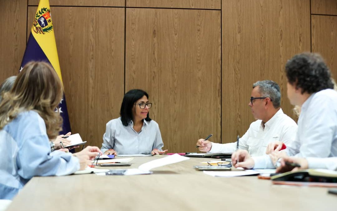 Delcy Rodríguez supervisó avances del Plan Venezuela Renace para impulsar la entrega de viviendas dignas