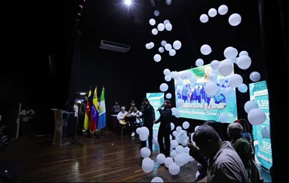 Ruta de la Esperanza lleva “Conversando con Bolívar” a campamento transitorio en Baruta
