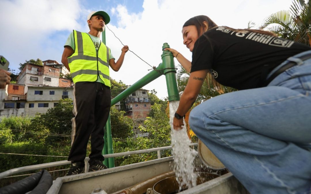 Pusieron en funcionamiento pozo de agua La Yerbabuena para favorecer a más de 300 familias