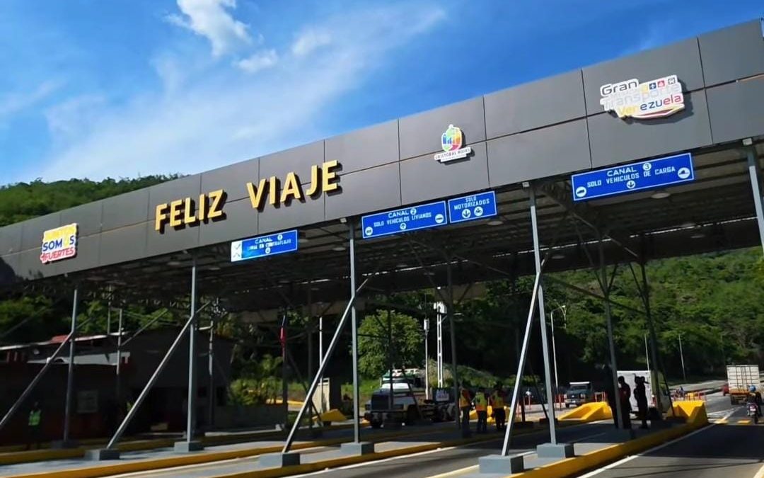 Charallave estrena obras en peaje La Peñita en honor a Santa Rosa de Lima