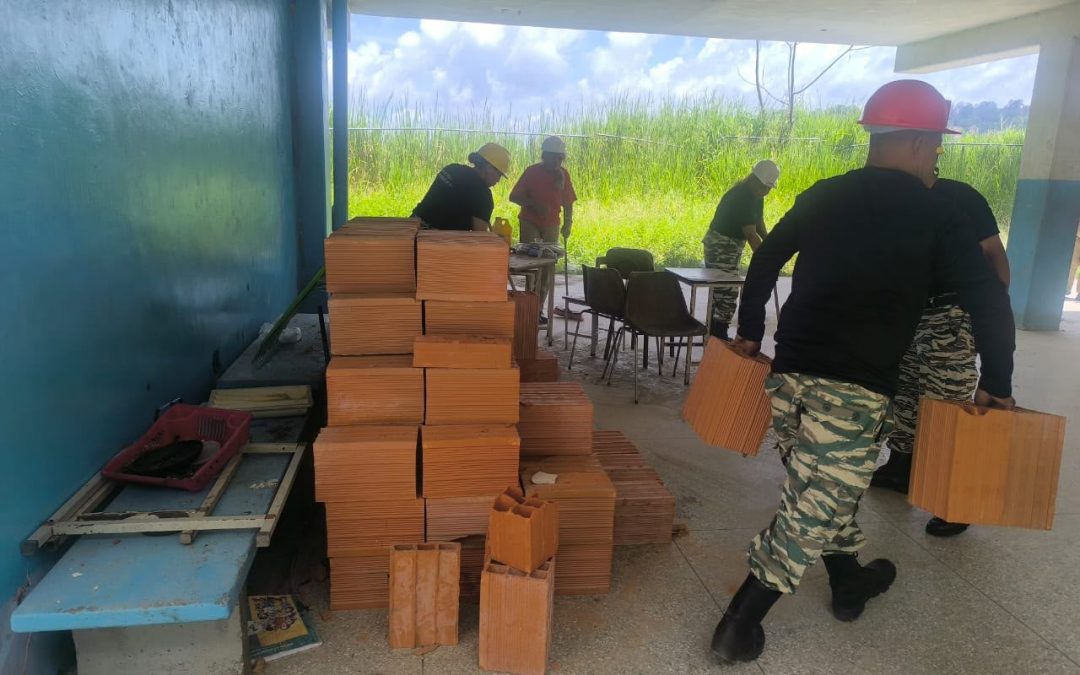 Avanzan trabajos de reparación de U.E Juan de Escalona de Los Teques