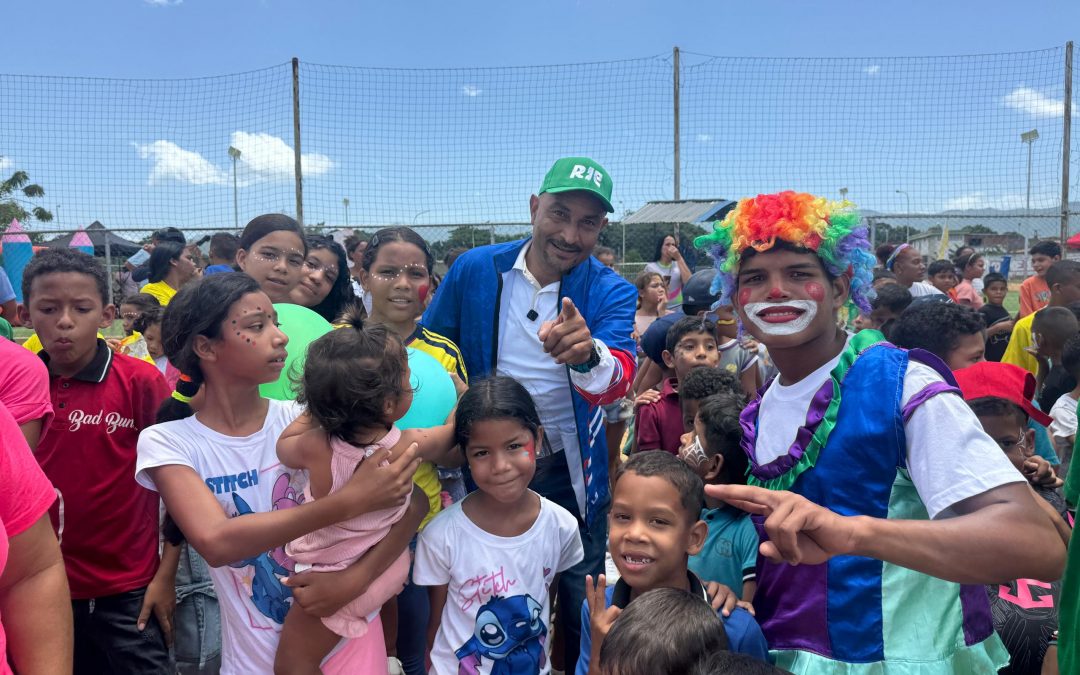 El Plan Vacacional «Venezuela Ríe 2026» llegó al sector El Alto de Soapire en Santa Lucia