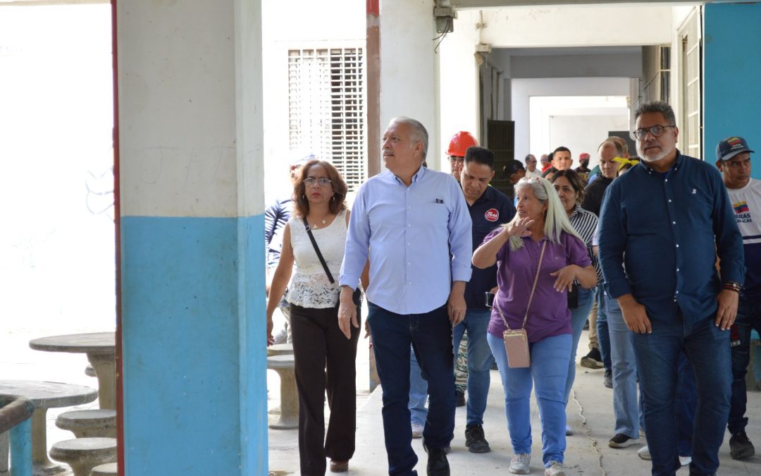 Inicia en Miranda Plan de Reconstrucción Escolar con las Bricomiles