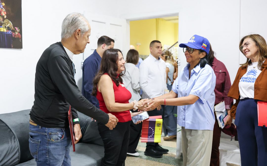 Presidenta Delcy Rodríguez entregó viviendas rehabilitadas por el Plan Venezuela Renace en San Bernardino