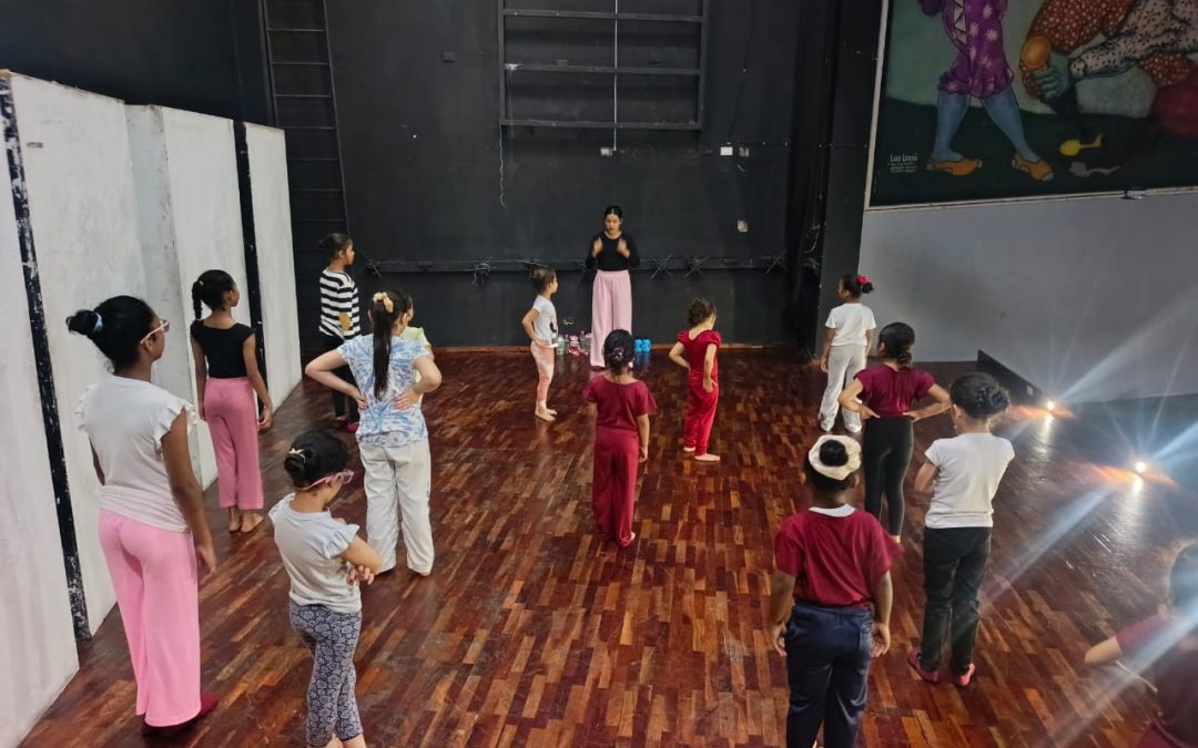 Niñas de Los Teques dieron sus primeros pasos en ballet clásico con talleres formativos de la Gobernación de Miranda
