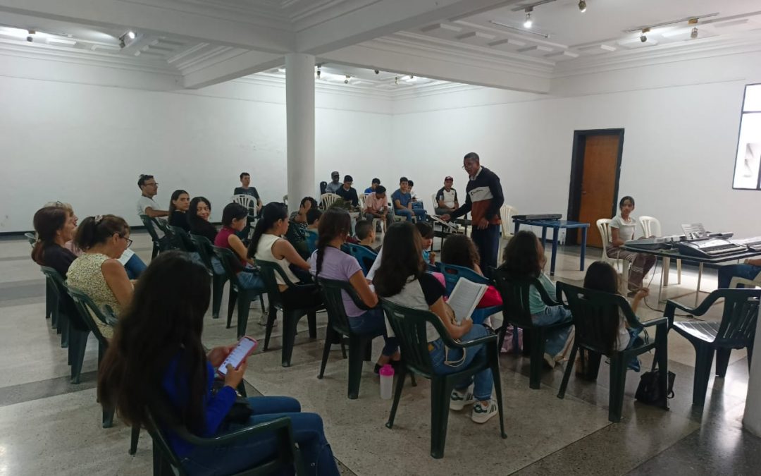 Los Teques vibra con talleres permanentes de canto en la Casa de la Cultura Cecilio Acosta