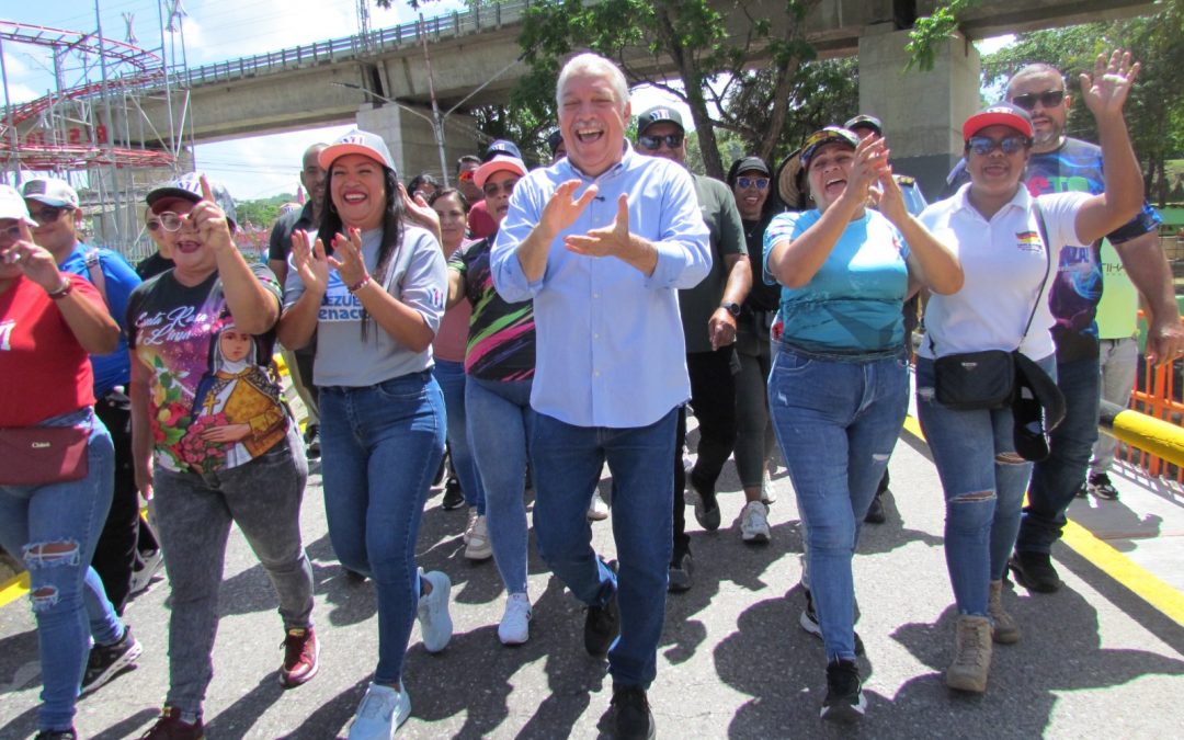 Entregaron obras de rehabilitación vial y peatonal en el puente Chupulún de Charallave