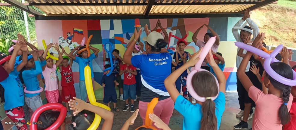 Plan Vacacional Comunitario Miranda Ríe 2026 alegró niños de Cúpira