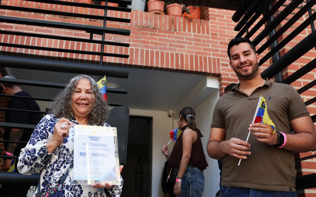 Presidenta Rodríguez concedió créditos a 157 condominios de Caracas