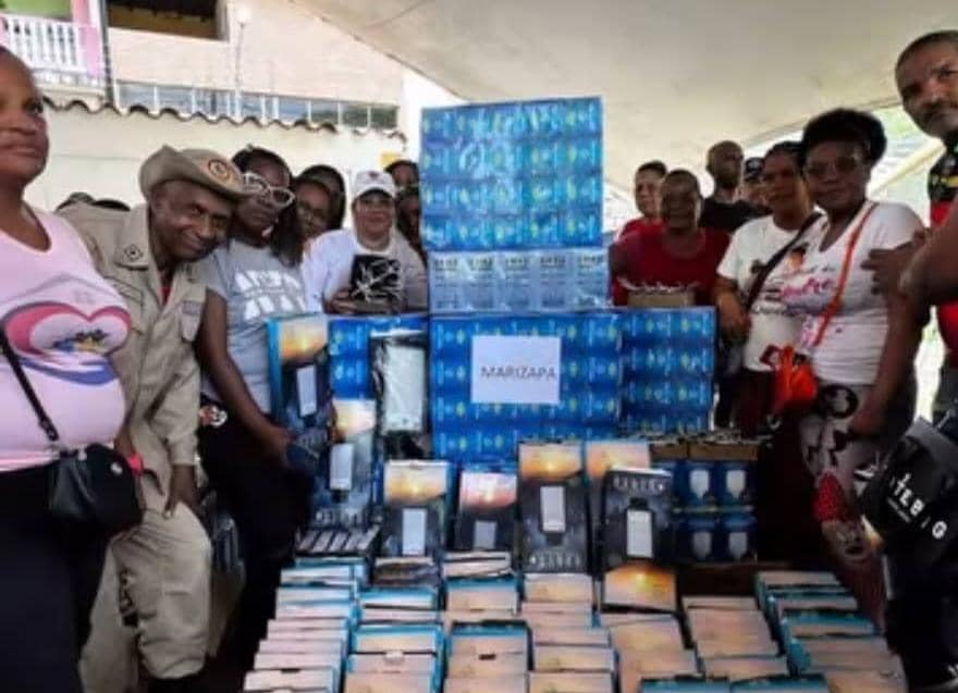 Fortalecen sistema de iluminación en Acevedo con dotación de luminarias