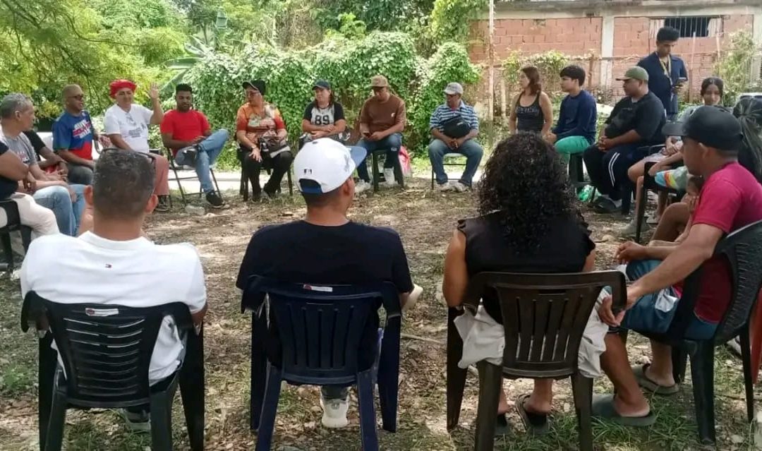 Comunidades yarenses debaten sobre política y ahorro energético