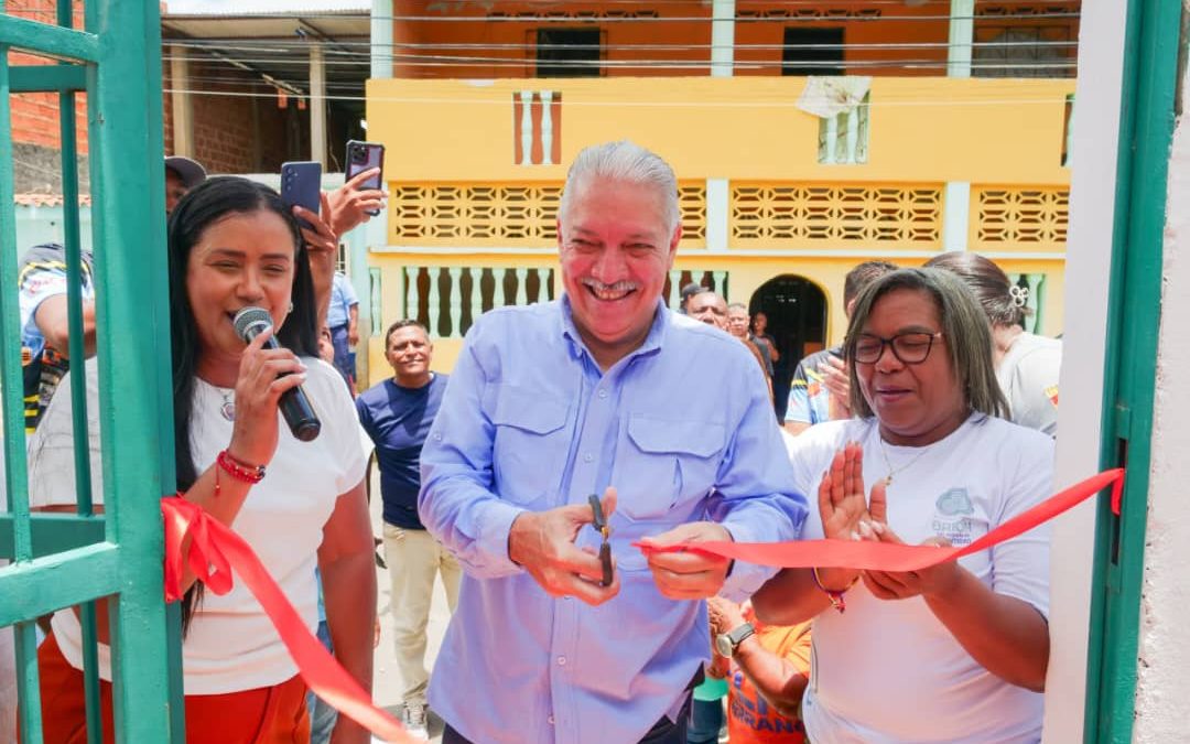 Inauguran nueva sede de la Casa de los Abuelos Mamá Pepé en Curiepe