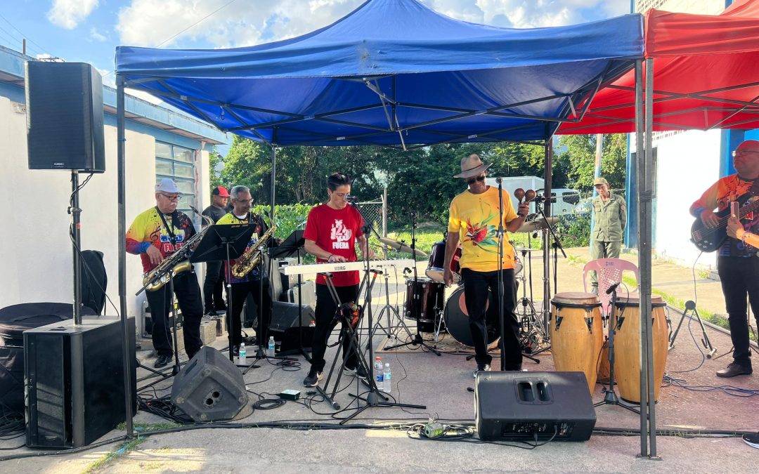 Venezuela Está Sonando” llevó música al campamento Las Clavellinas de Guarenas