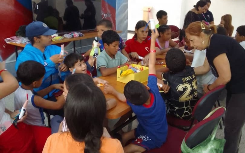 Taller para la elaboración de muñecas de trapo se realizó en Chacao
