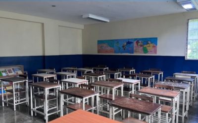 Entregan rehabilitadas escuelas José Aníbal López y Manuela Sáenz de Los Teques
