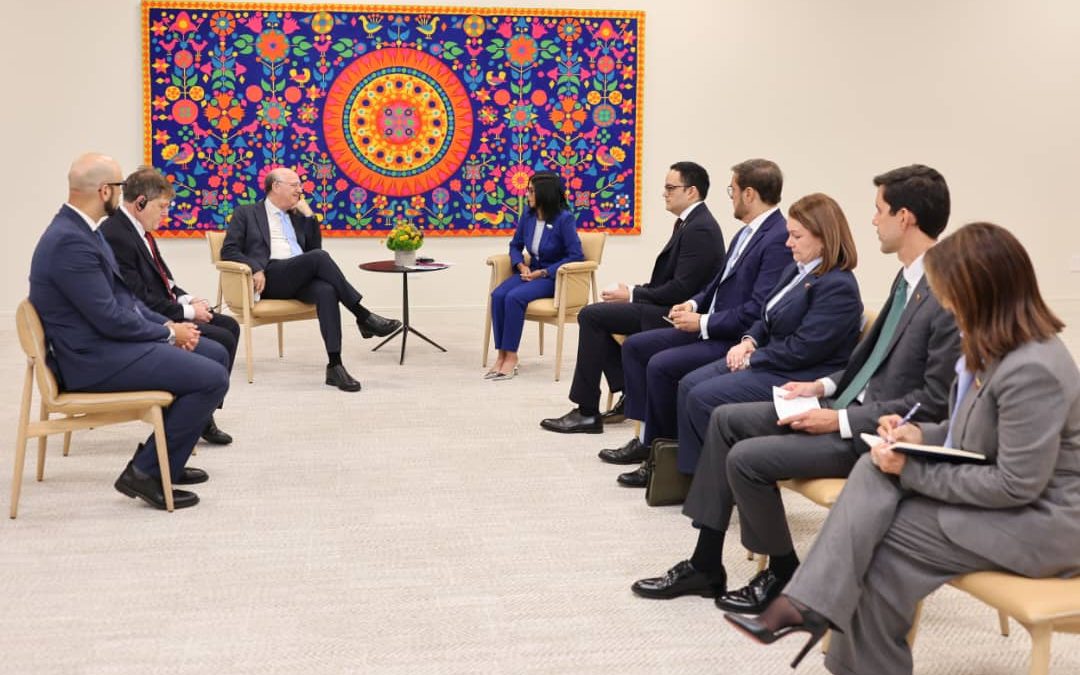 Presidenta Delcy Rodríguez aborda cooperación con el BID en la ONU
