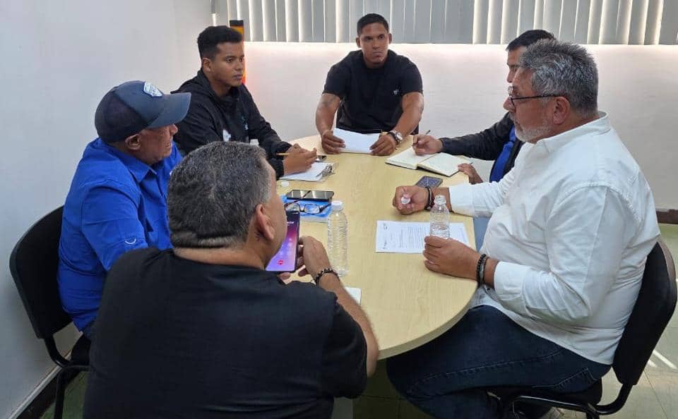 Gobernación de Miranda y Alcaldía de Sucre mejorarán movilidad urbana y rutas de transporte