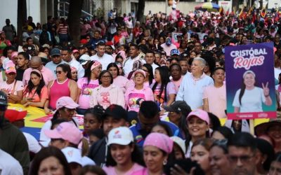 Diosdado Cabello resaltó rol de la mujer en marcha del Mes Rosa