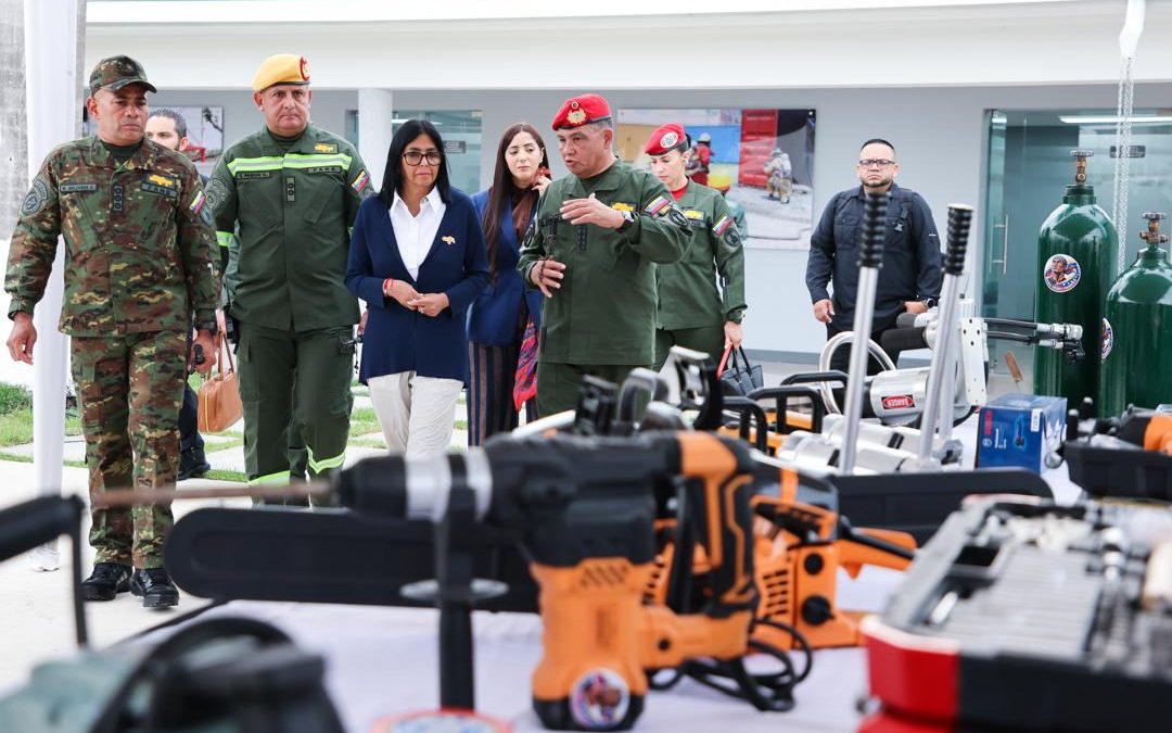 Presidenta Delcy Rodríguez activa unidad élite de emergencias de la FANB ante desastres naturales